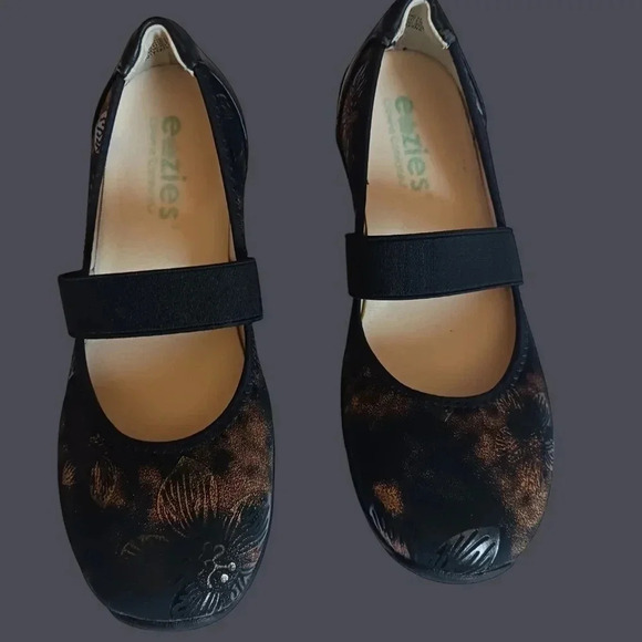 Eazies by crowne conforter jolie floral shimmer Mary Janes size 8W - Picture 1 of 13